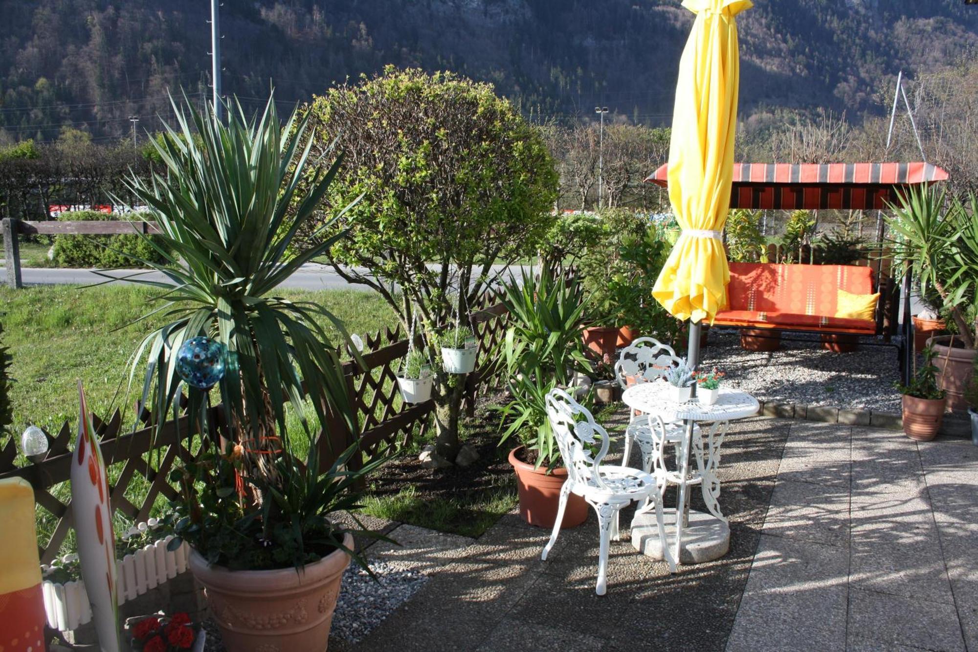 Ferien Bei Conny Apartment Nueziders Bagian luar foto